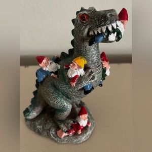 6” Resin Dinosaur and Gnomes Figurines.‎ PRICE DROP!!!